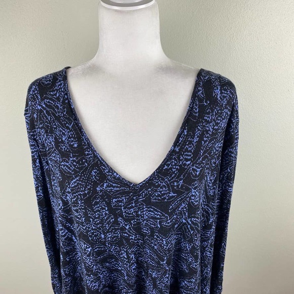 Free People Black Floral Cropped Back Slouch Blouse - Picture 5 of 8